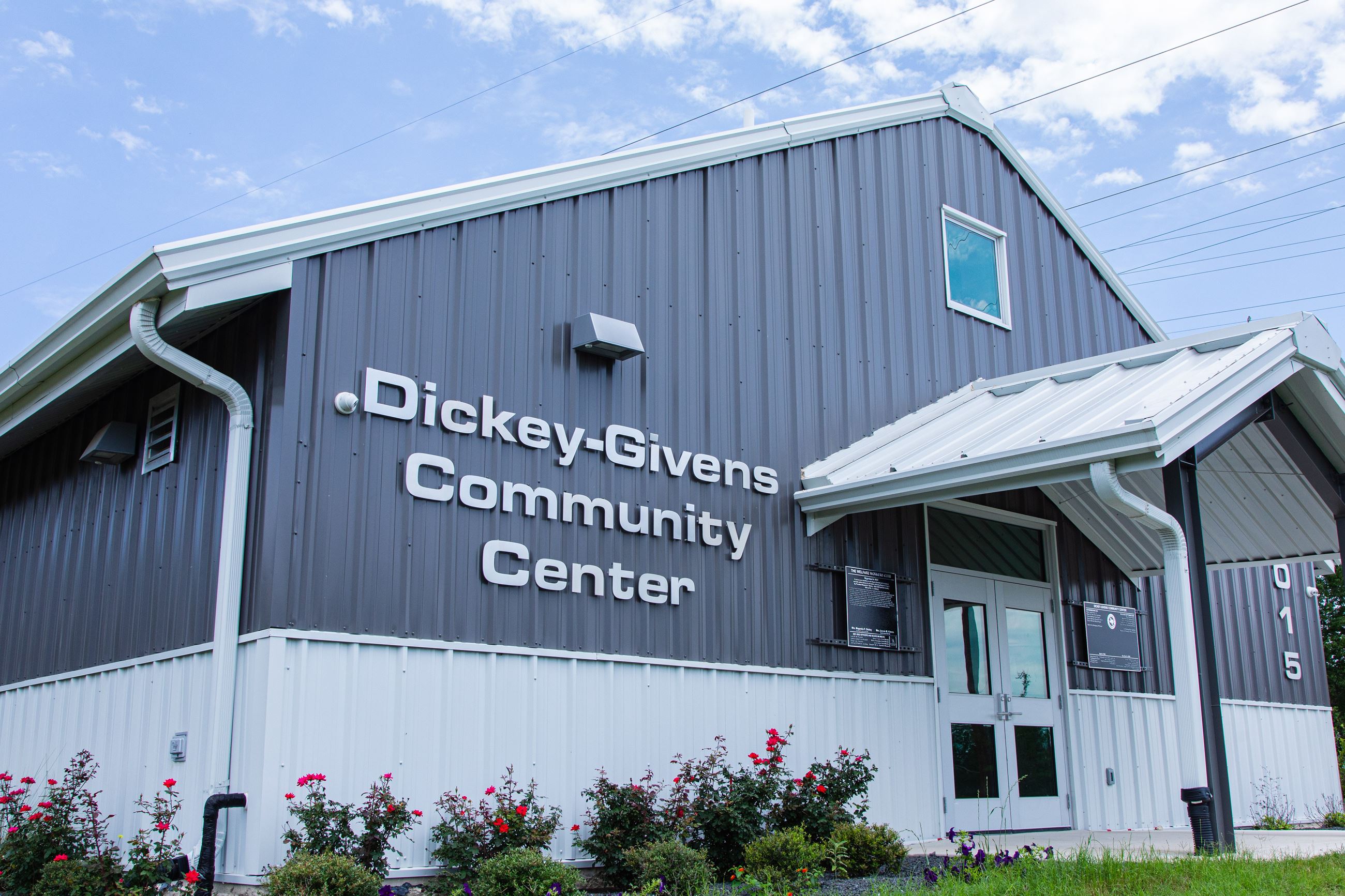 Outside Shot of Dickey-Givens Community Center building