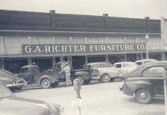 Richter Furniture Co.